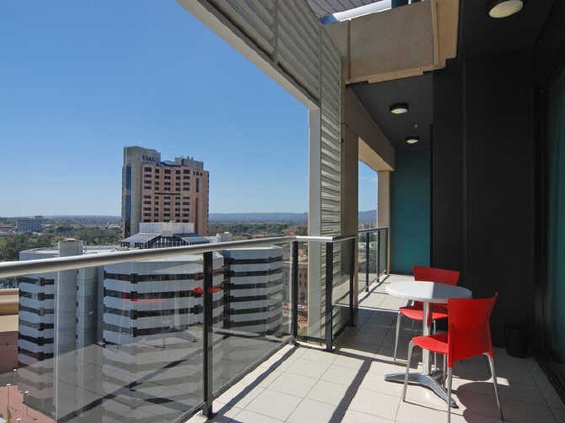 1703/104 North Terrace, Adelaide SA 5000