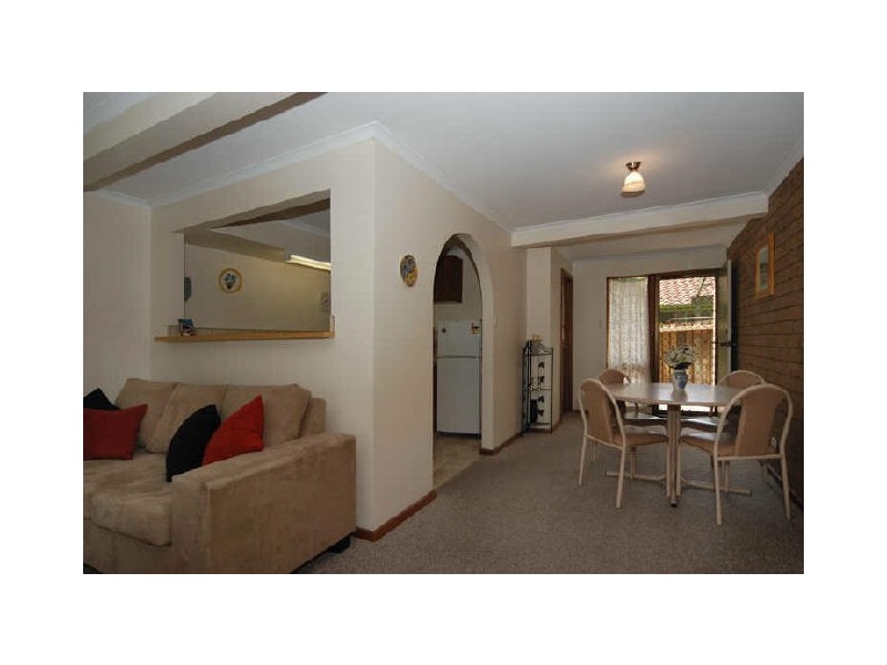 2/4 Broad Street, Marden SA 5070