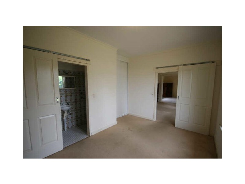 117 Nelson Road, Valley View SA 5093