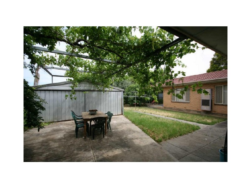 117 Nelson Road, Valley View SA 5093