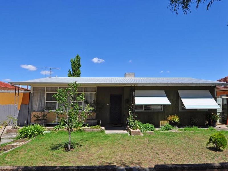 8 Mcbean Avenue, Holden Hill SA 5088