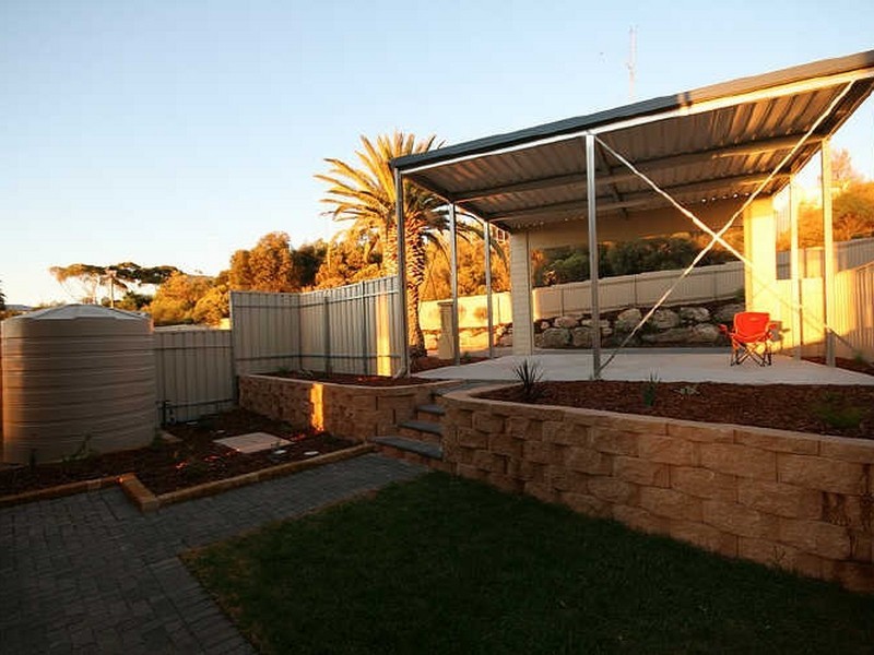 63 Kerley Street, Port Broughton SA 5522