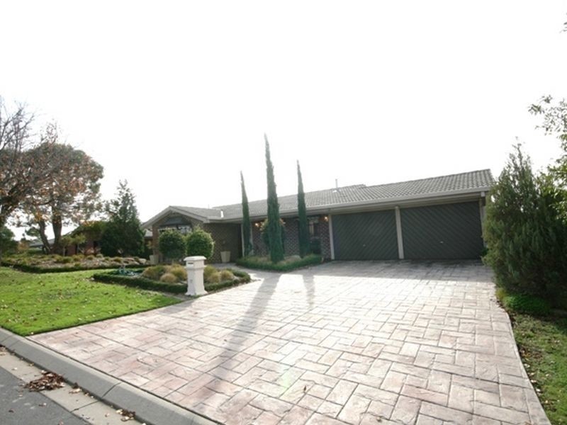 17 Pecos Court, Wynn Vale SA 5127