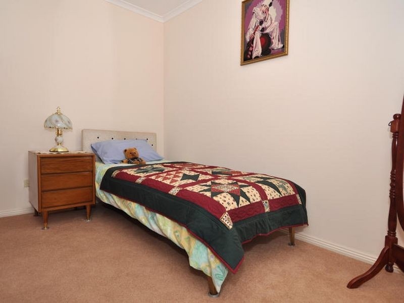 20 Macquarie Avenue, Hillcrest SA 5086