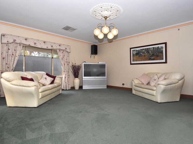 23 Davis Road, Glynde SA 5070