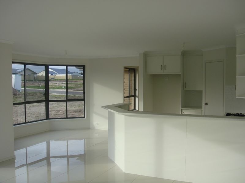 10 Lacy Coral Drive, Aldinga Beach SA 5173