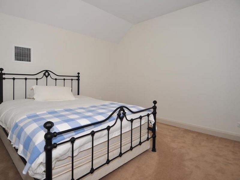 1 Douglas Avenue, Beulah Park SA 5067