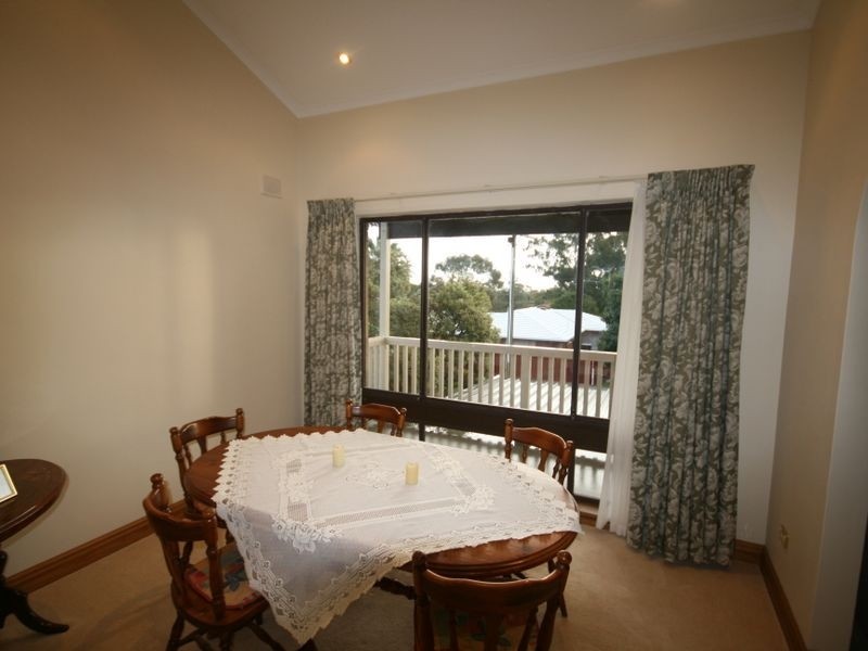 10 Delmonte Close, Fairview Park SA 5126