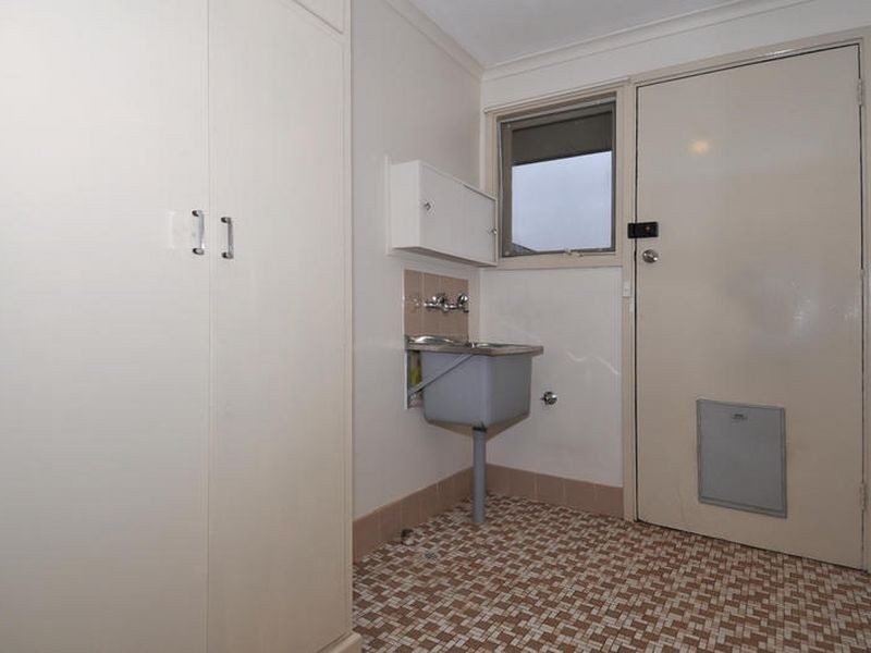 2 Andrew Avenue, Salisbury East SA 5109