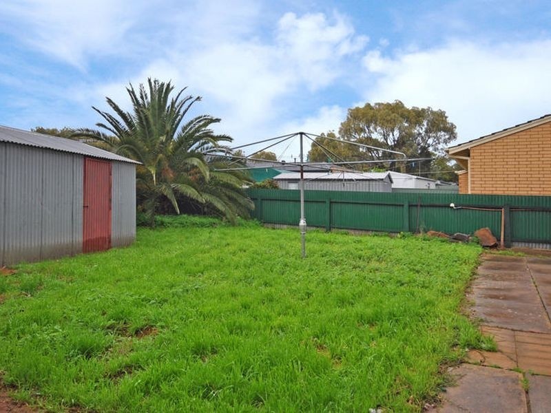 2 Andrew Avenue, Salisbury East SA 5109