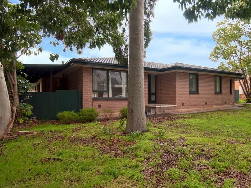 2 Andrew Avenue, Salisbury East SA 5109