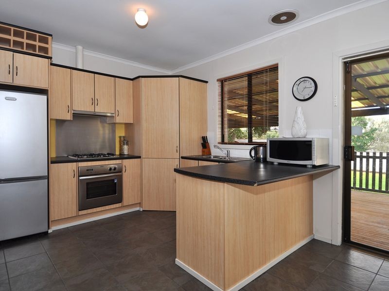 15 Eva Avenue, Redwood Park SA 5097