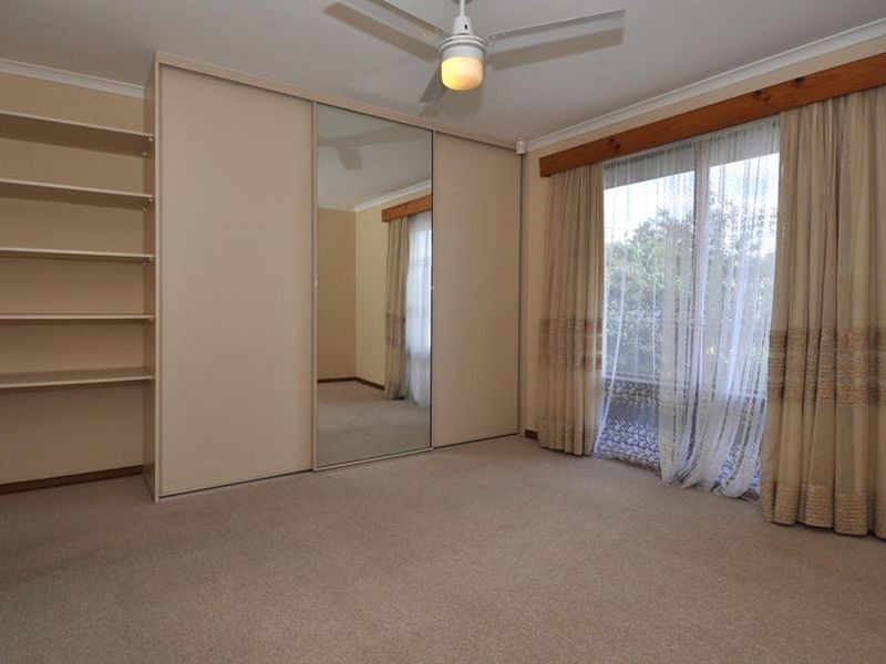 35 Braeside Avenue, Reynella East SA 5161