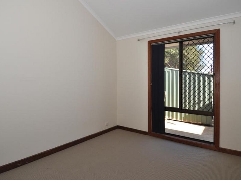 22 Thomson Crescent, North Haven SA 5018