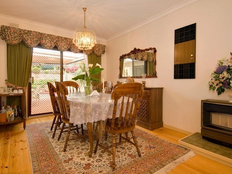 21 Banksia Crescent, Athelstone SA 5076