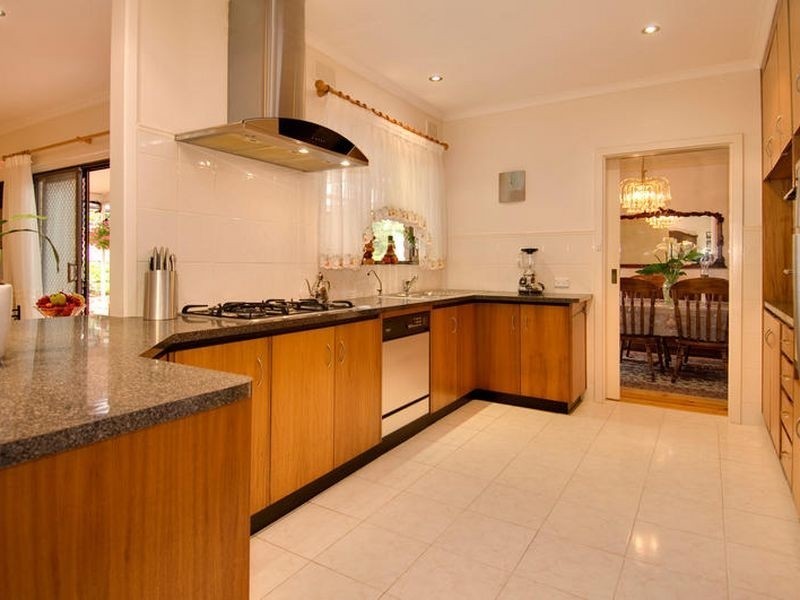 21 Banksia Crescent, Athelstone SA 5076