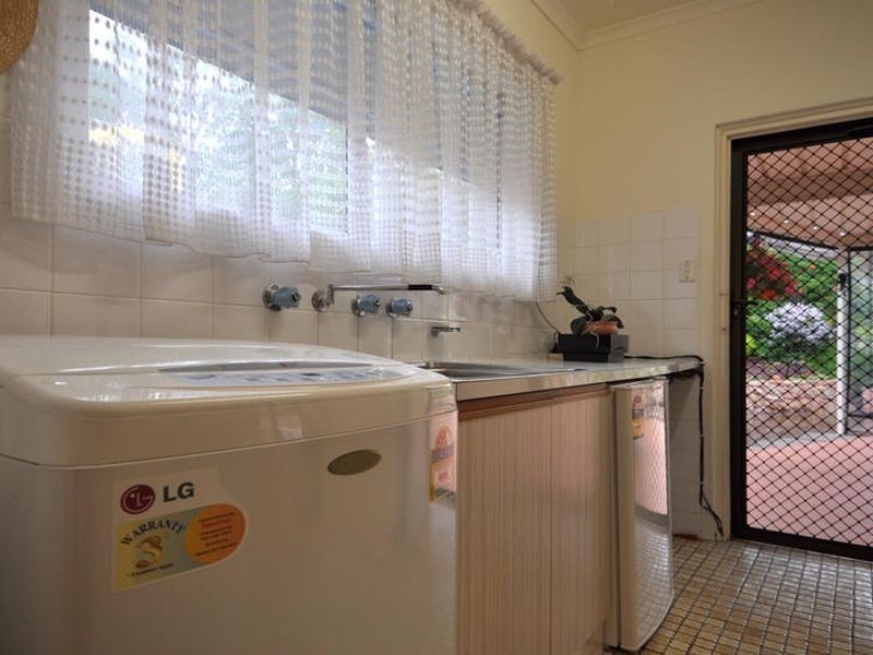 21 Banksia Crescent, Athelstone SA 5076