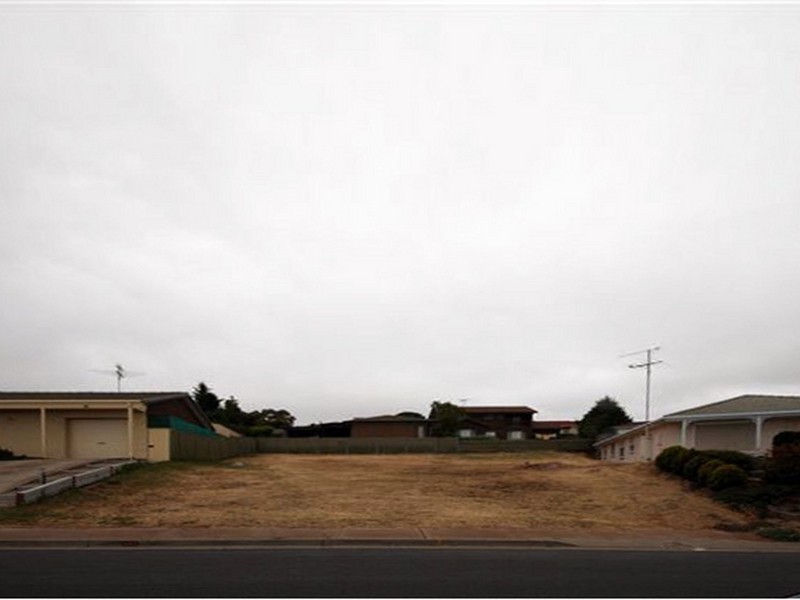 42 Kurrambi Crescent, Hallett Cove SA 5158