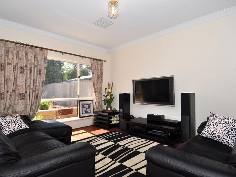 24A Trent Avenue, Klemzig SA 5087