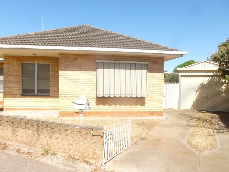 4 Grassmere Road, Prospect SA 5082