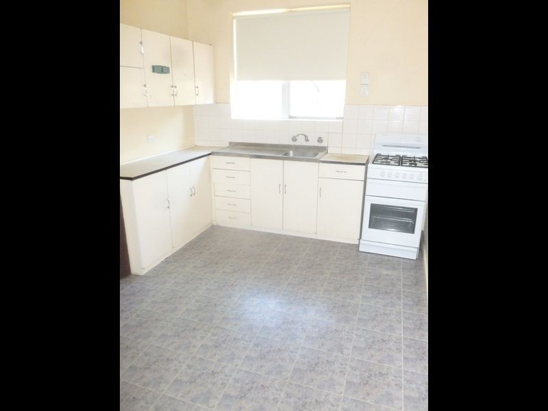 4 Grassmere Road, Prospect SA 5082