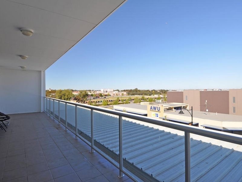 W30 18-28 Main Street, Mawson Lakes SA 5095