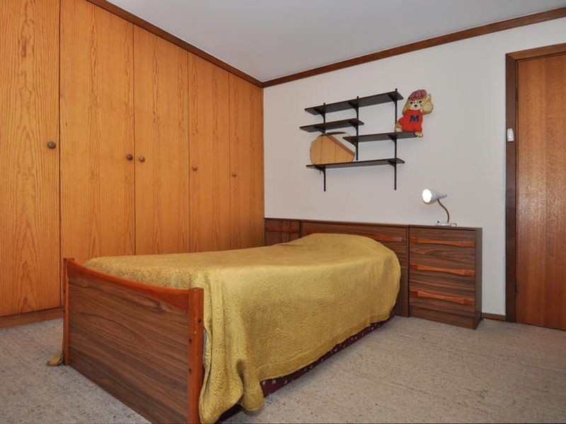 5 Thiele Crescent, West Lakes Shore SA 5020