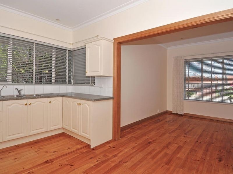 17 Moorlands Road, Hectorville SA 5073