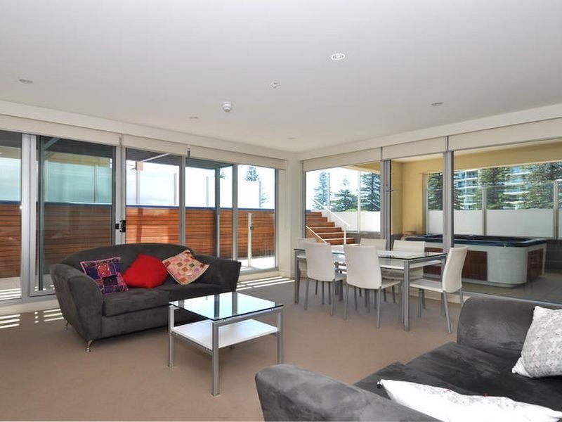 205/19 Holdfast Promenade, Glenelg SA 5045