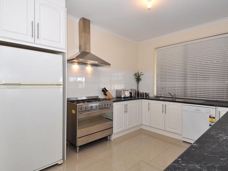 8 Claret Avenue, Virginia SA 5120