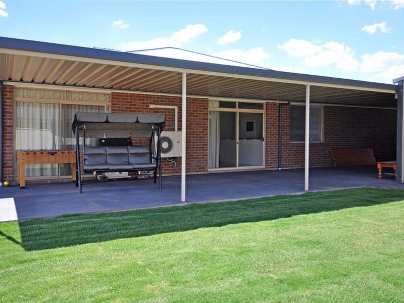 8 Claret Avenue, Virginia SA 5120