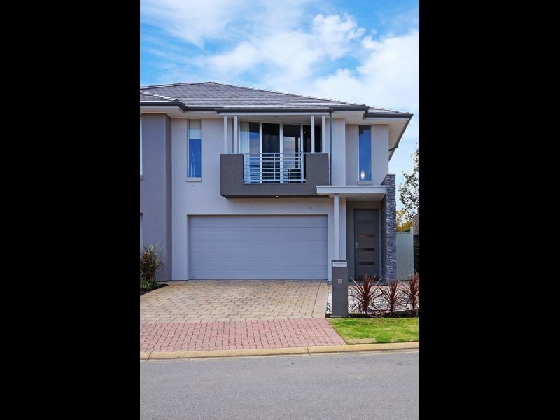18 Lynwood Drive, Marden SA 5070