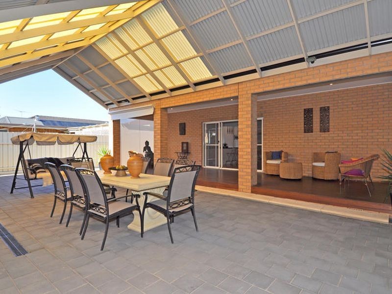 118 Beach Street, Grange SA 5022