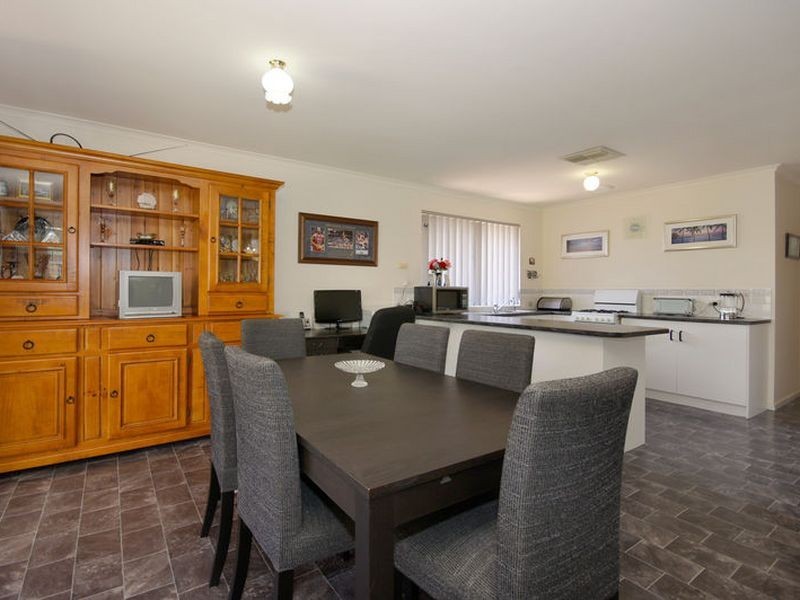 16 Columbia Street, Paralowie SA 5108