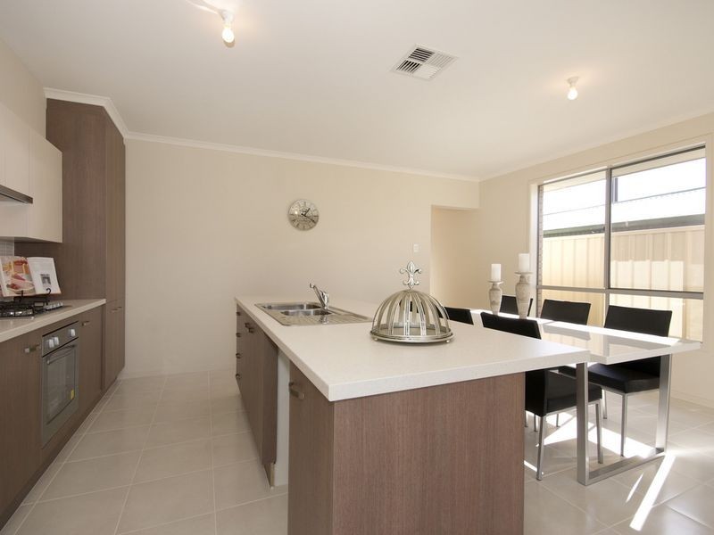 3 Dunedin Avenue, Hillcrest SA 5086