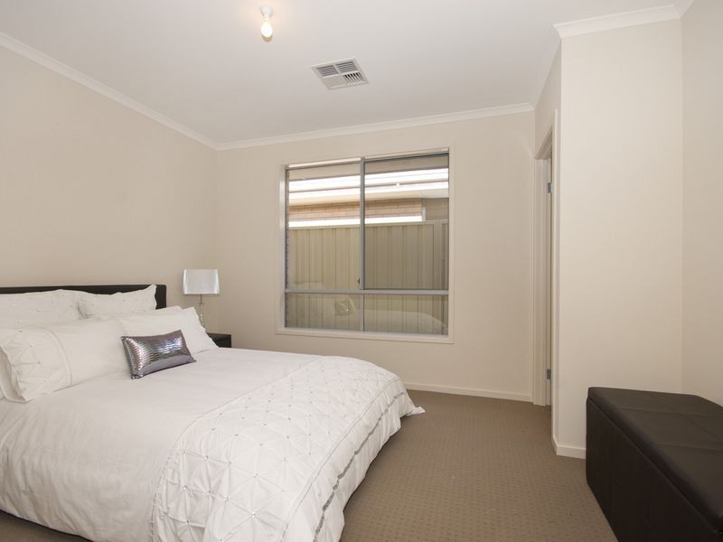 3 Dunedin Avenue, Hillcrest SA 5086