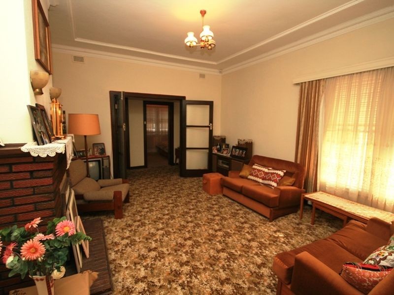 4 Llanfair Terrace, Westbourne Park SA 5041