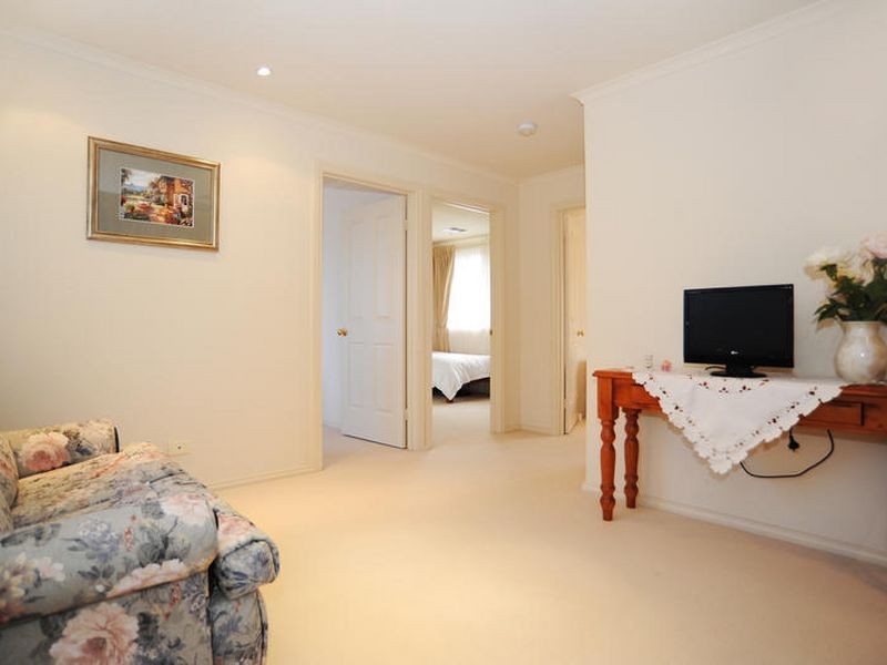 42 Hallett Avenue, Tranmere SA 5073