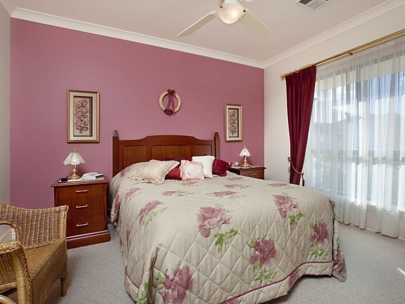 17 Rosella Street, Mawson Lakes SA 5095