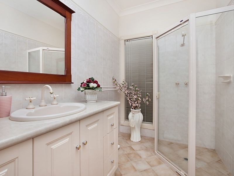 17 Rosella Street, Mawson Lakes SA 5095