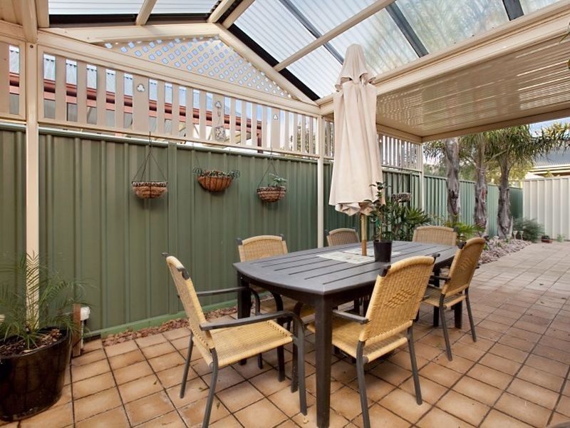 17 Rosella Street, Mawson Lakes SA 5095