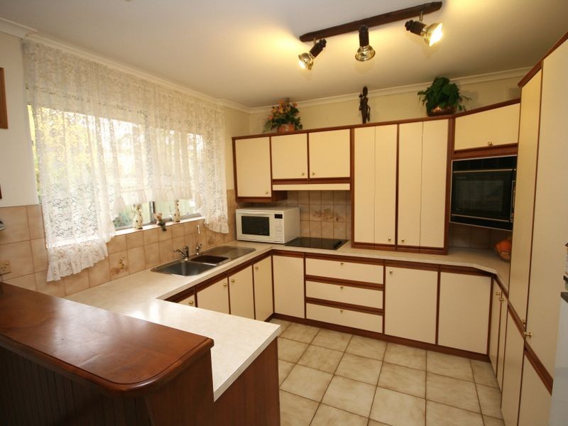 17 Norwich Road, Salisbury East SA 5109