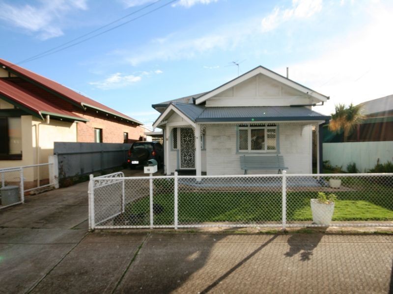 18 Cedar Avenue, Royal Park SA 5014