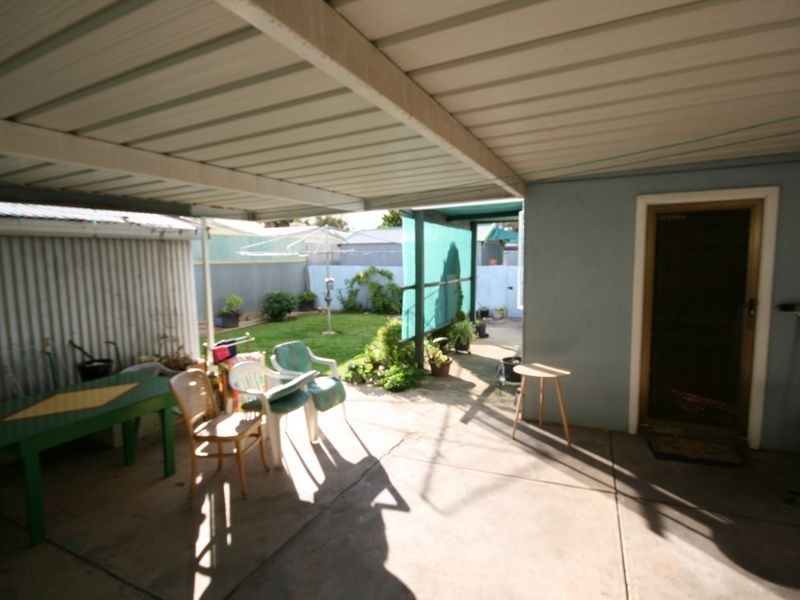 18 Cedar Avenue, Royal Park SA 5014