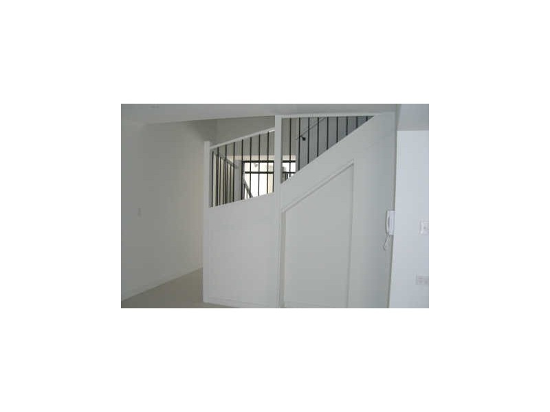 5/2a First Street (Crn Chief & Firs, Brompton SA 5007