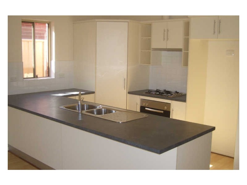 5a Thistle Avenue, Klemzig SA 5087