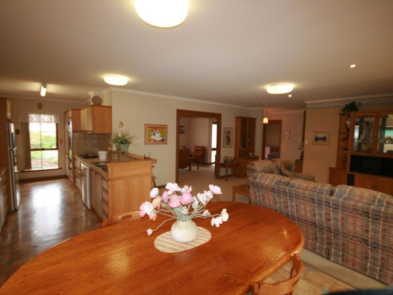 9 Zariba Court, Surrey Downs SA 5126