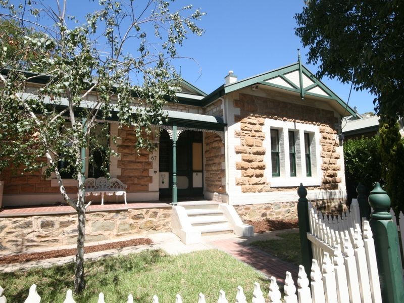67 Sixth Avenue, St Peters SA 5069