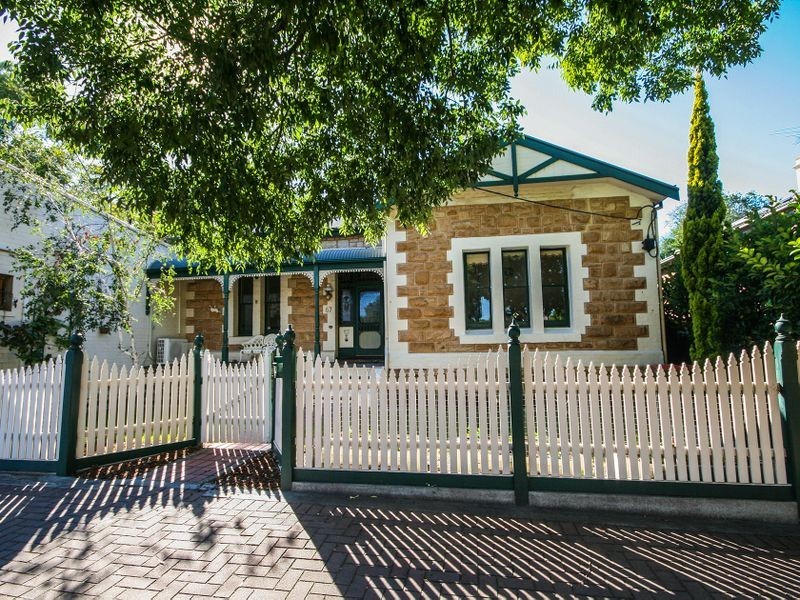 67 Sixth Avenue, St Peters SA 5069