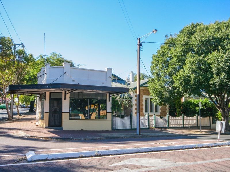 67 Sixth Avenue, St Peters SA 5069